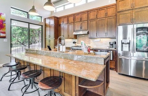 Leander House | Lake Travis House: Private Pool, Hot Tub & Dock Awaits!