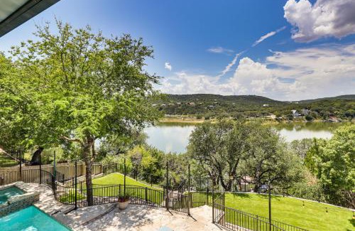 Leander House | Discover Lake Travis House with Private Pool & Hot Tub!