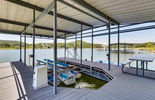 Leander House | Discover Lake Travis House with Private Pool & Hot Tub!
