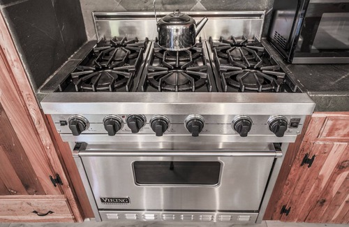 Spicewood Cabin | Lake Travis Lakefront Oasis: 3 Private Cabins & Hot Tub