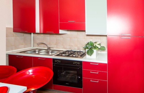 Sulzano Apartment | Breathtaking Lake View with Pool & Family-Friendly Vibes