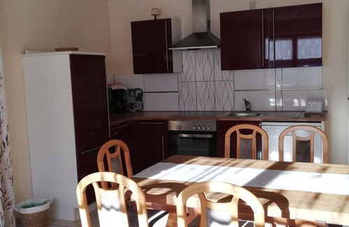 Weissenbach Apartment | Scenic Lake View Apartment with Spa & Kitchen at Abenteuerhof