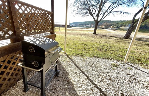 Graham Cabin | Scenic Lake View Cabin #20 with Family-Friendly Amenities