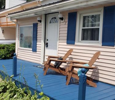 Ashtabula House | Scenic Lake View Cottage on Beautiful Lake Erie