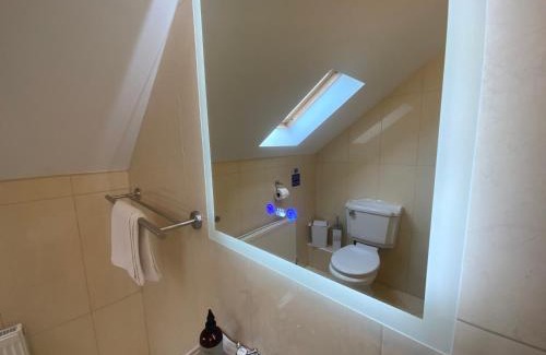 County Mayo House | Lake View Doubleroom&private Bath
