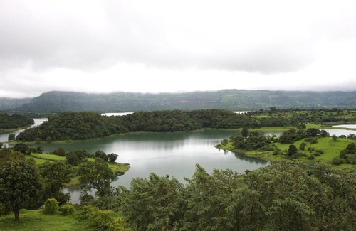 Wadgaon Villa | Tranquil Lake View Forest Retreat with Family-Friendly Amenities