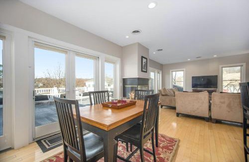 Saugatuck Apartment | Scenic Lake View Getaway with Child-Friendly Amenities