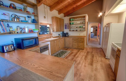 Glenbrook House | Discover the Best Lake View Home in Tahoe with Pool & Spa