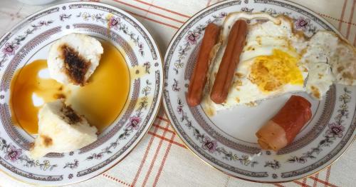 Pannala House | Tranquil Lake View Homestay with Hot Tub & Breakfast