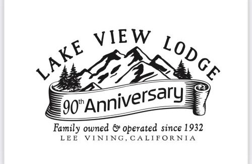 Lee Vining Cabin | Scenic Lake View Lodge with Family-Friendly Amenities
