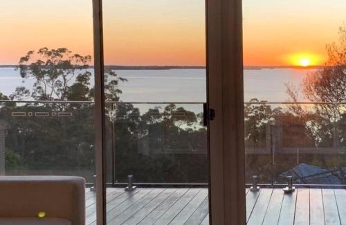 Fishing Point House | Relaxing Lake View Oasis with Pet-Friendly Amenities