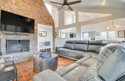 Afton House | Relaxing Pelican Point Retreat with Lake Views & Spa Access