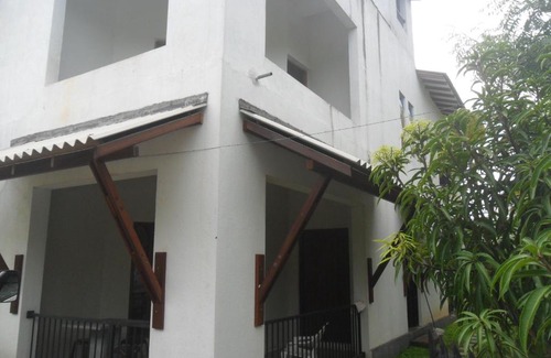 Anuradhapura House | Discover Lake View Pilgrims Rest in Anuradhapura