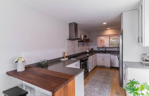 Rockwall House | Tranquil Lake View Retreat near Downtown Dallas Awaits!