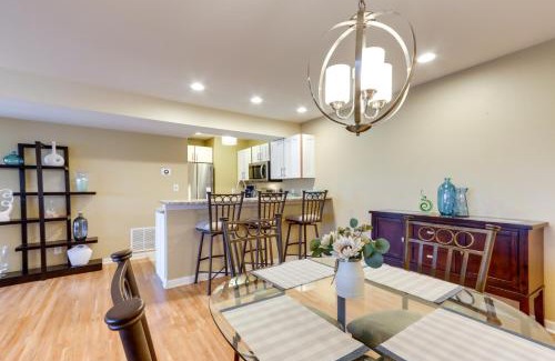 Village of Four Seasons Apartment | Idyllic Lake of the Ozarks Waterfront Condo with Scenic Views