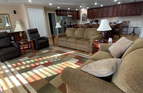 Wedowee House | Idyllic Lake Wedowee Retreat with Private Pool & Views