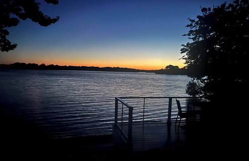 Centerville House | Idyllic Lake Wequaquet House Steps from the Water