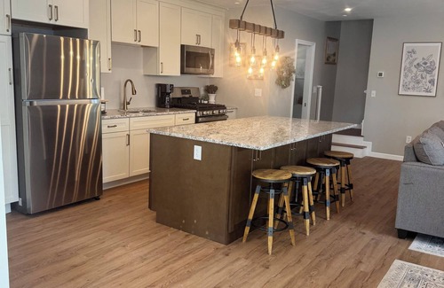 Lochmere House | Lake Winnisquam 4BR/3.5BA- Year-Round Fun for Families and Groups