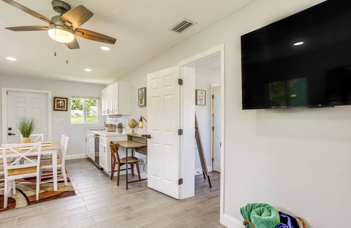 Lake Worth House | Cozy Lake Worth Retreat with Pool & Fire Pit, 5 Mi to Beaches