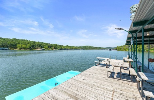 Kimberling City Cabin | Scenic Lakefront 2BR Duplex Cabin with Pool & Boat Dock
