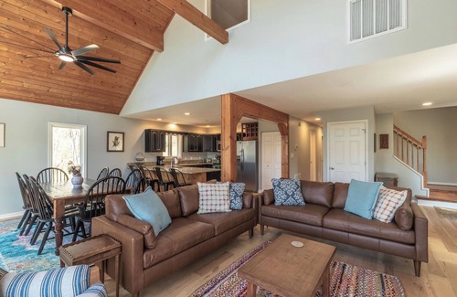 Tuckasegee House | Inviting 5BR Cabin with Hot Tub, Fire Pit & Easy Access