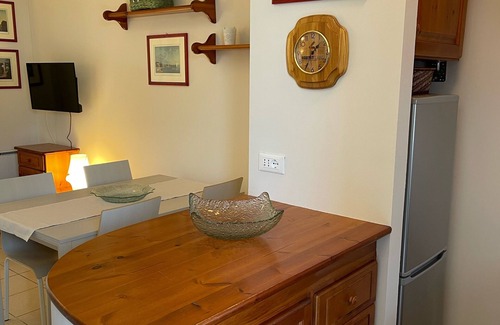 Lugana Apartment | Beautiful Lakefront Apartment with Pool & Spa Amenities