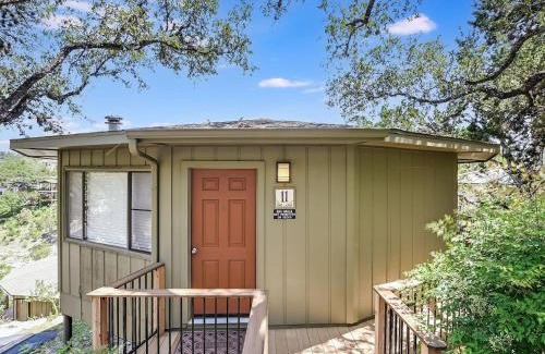 Lakeway House | Waterfront Bungalow with Pool & Hot Tub for Family Fun