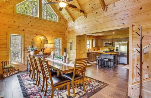 Elk Park Cabin | Lakefront Cabin in Elk Park w/Hot Tub & Mtn Views