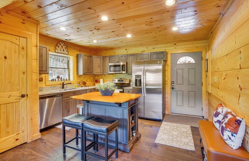Elk Park Cabin | Lakefront Cabin in Elk Park w/Hot Tub & Mtn Views