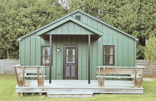 Hessel Cabin | Lakefront Cabin in Hessel (Cabin #2)
