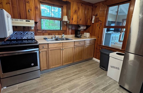 Naples Cabin | Scenic Lakefront Cabin on the Causeway with Kitchen