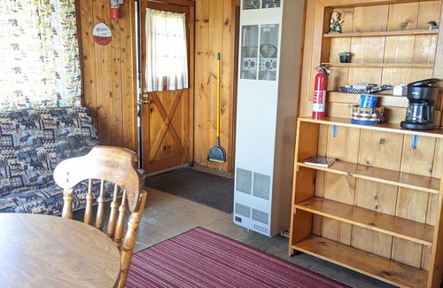 Trout Lake Cabin | Experience Lakefront Cabin Retreat: Pets Welcome & Scenic Trails