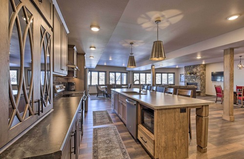Lac du Flambeau Cottage | Lakefront Cabin w/Proximity to Attractions!