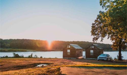 Mead House | Inviting Lakefront Cedar Cabin with Private Beach Access