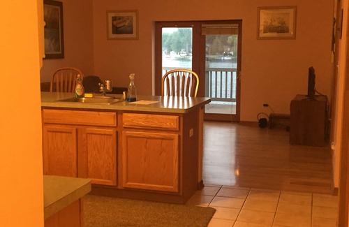 Ortonville Condo | Scenic Lakefront Condo at Bald Eagle Lake - Guest Rated 9.8