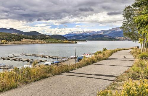 Dillon Apartment | Scenic Dillon Condo with Hot Tub and Mountain Views!
