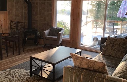 Abitibi-Temiscamingue Cottage | Lakefront cottage