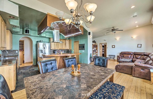 Wheatland House | Inviting Lakefront Country Home with Waterslide & Trampoline