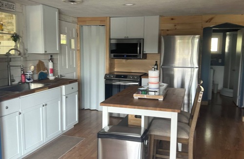 Gladwin Cabin | Lakefront cozy 2-bedroom cabin in welcoming Gladwin with WiFi, AC