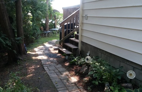 Torrance Cottage | Family-Friendly Lakefront Cottage in Muskoka - Guest Rated 9.8