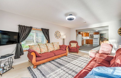 Rice Lake House | Family Lakefront Retreat with Private Dock & Spa Amenities