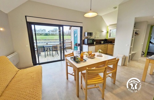 Villiers-Charlemagne Cottage | Cozy Gite Villiers-Charlemagne: Pet Friendly & Family Fun