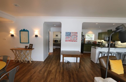 Dadeville Condo | Discover Lake Martin at Sunset Point - Rated 9.8/10!