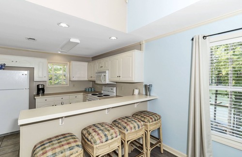 Dadeville Condo | Discover Lakes & Land at Sunset Point: Pool and Ocean Views