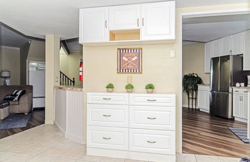 Fedhaven House | Experience Breathtaking Lakefront Views and Family-Friendly Fun!