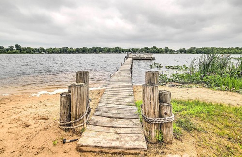 Ada House | Lakefront Home w/ Dock & Grill ~ 8 Mi to Ada!