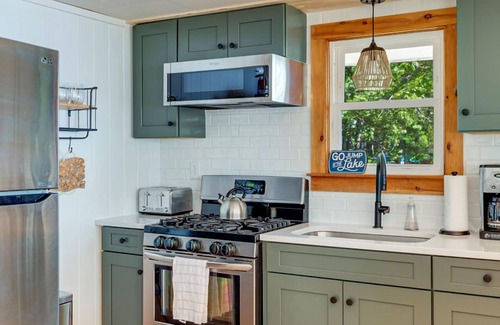 Shapleigh House | Idyllic Lakefront Retreat with Beach Access and Water Sports