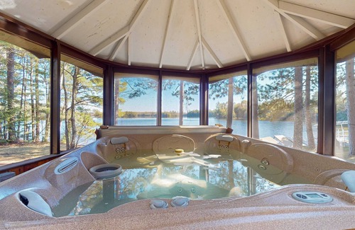 Lac du Flambeau House | Lakefront Retreat with Private Hot Tub & Scenic Dock