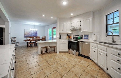 Burnet House | Lakefront LBJ Family Retreat with Private Dock & Pool
