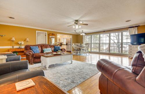 Leesburg House | Idyllic Lakefront Leesburg Home with Private Dock Access